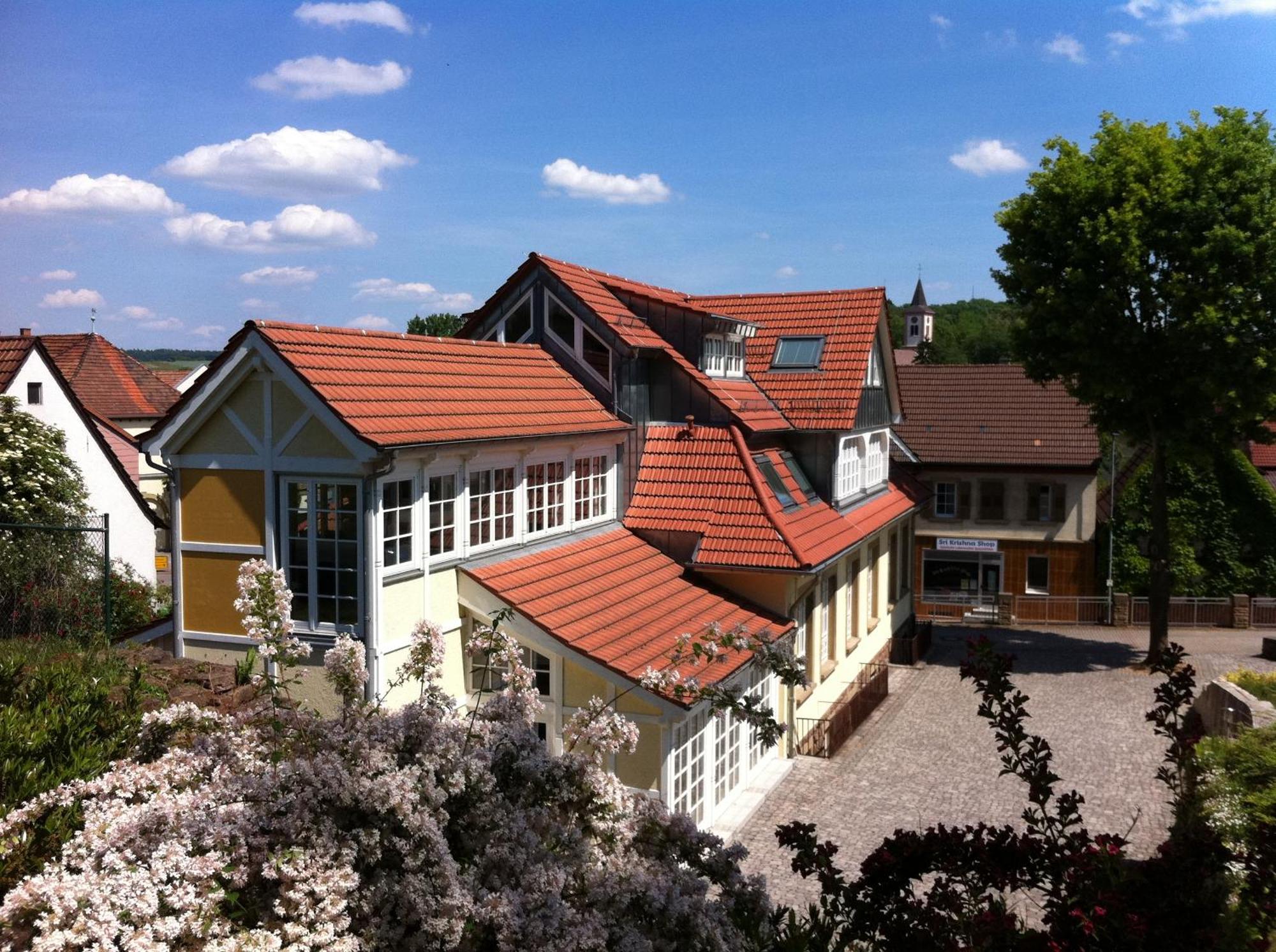 Hotel Hahn Gondelsheim Exterior foto